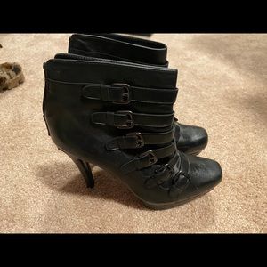 Stuart Weitzman Buckle Platform booties